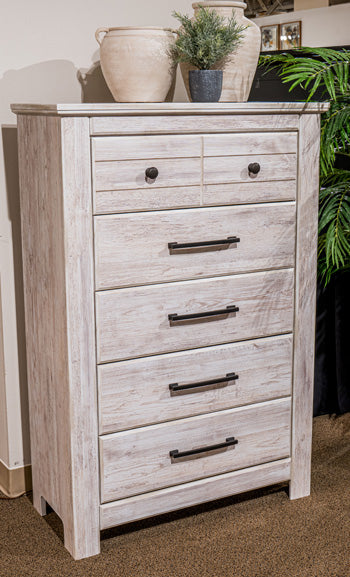 Makidern Chest of Drawers - Luxury Home Furniture (MI)