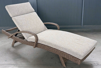 Laguna Heights Chaise Lounge with Cushion - Luxury Home Furniture (MI)