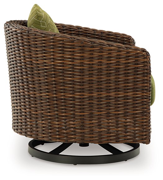 Horizon Hall Outdoor Package - Luxury Home Furniture (MI)