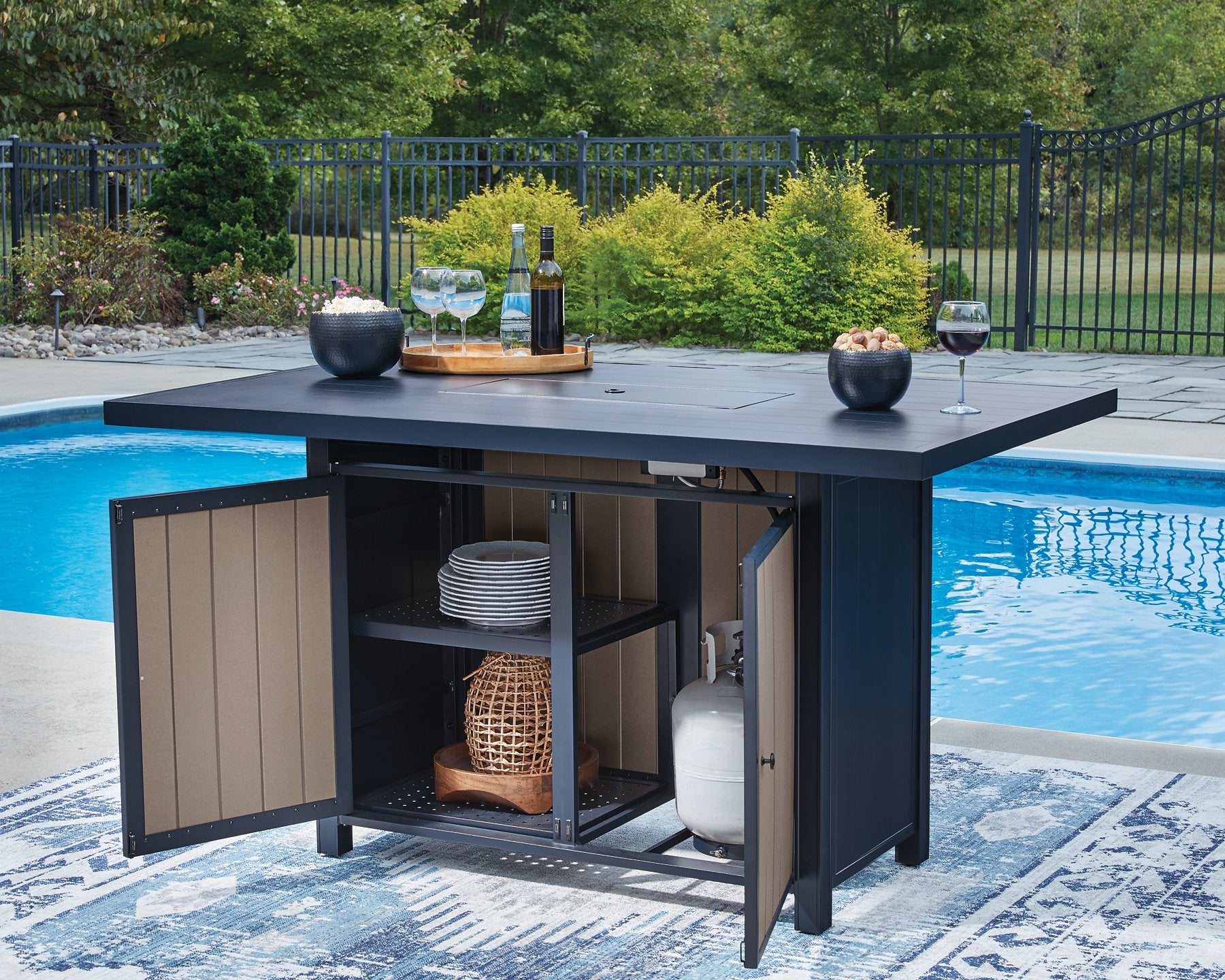 East Beach Outdoor Dining Set - Luxury Home Furniture (MI)