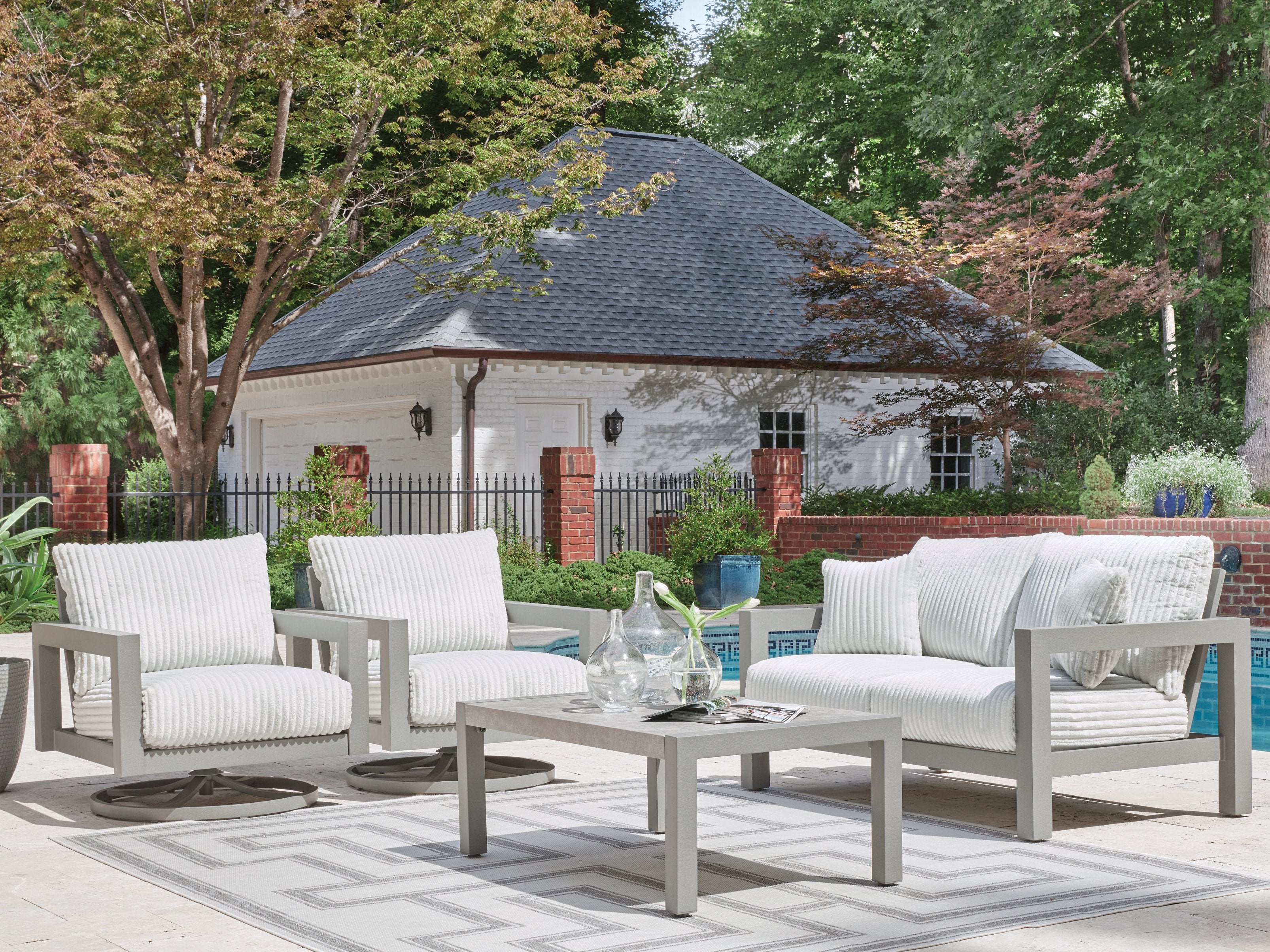 Hurley Park Outdoor Package - Luxury Home Furniture (MI)