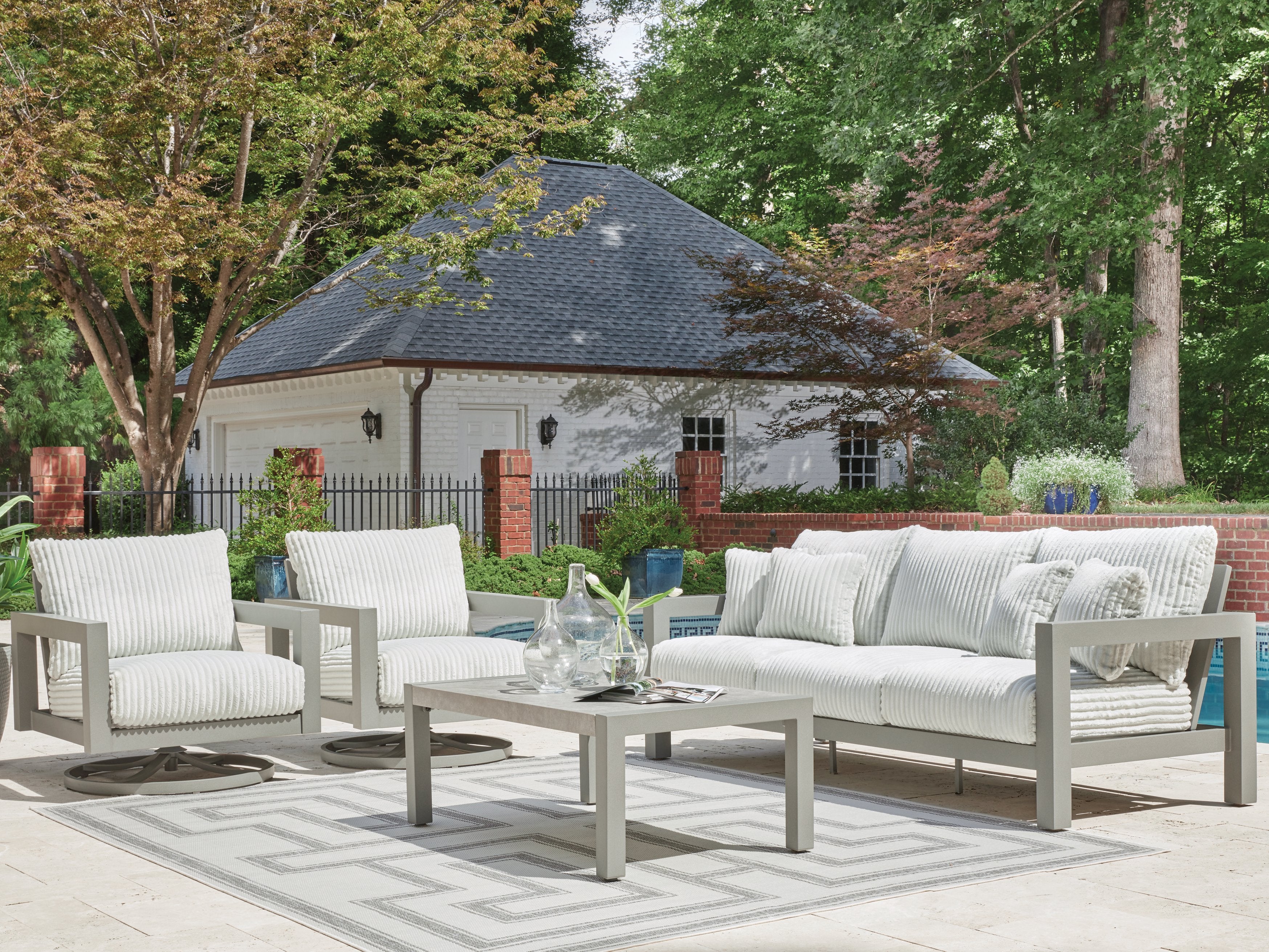 Hurley Park Outdoor Package - Luxury Home Furniture (MI)