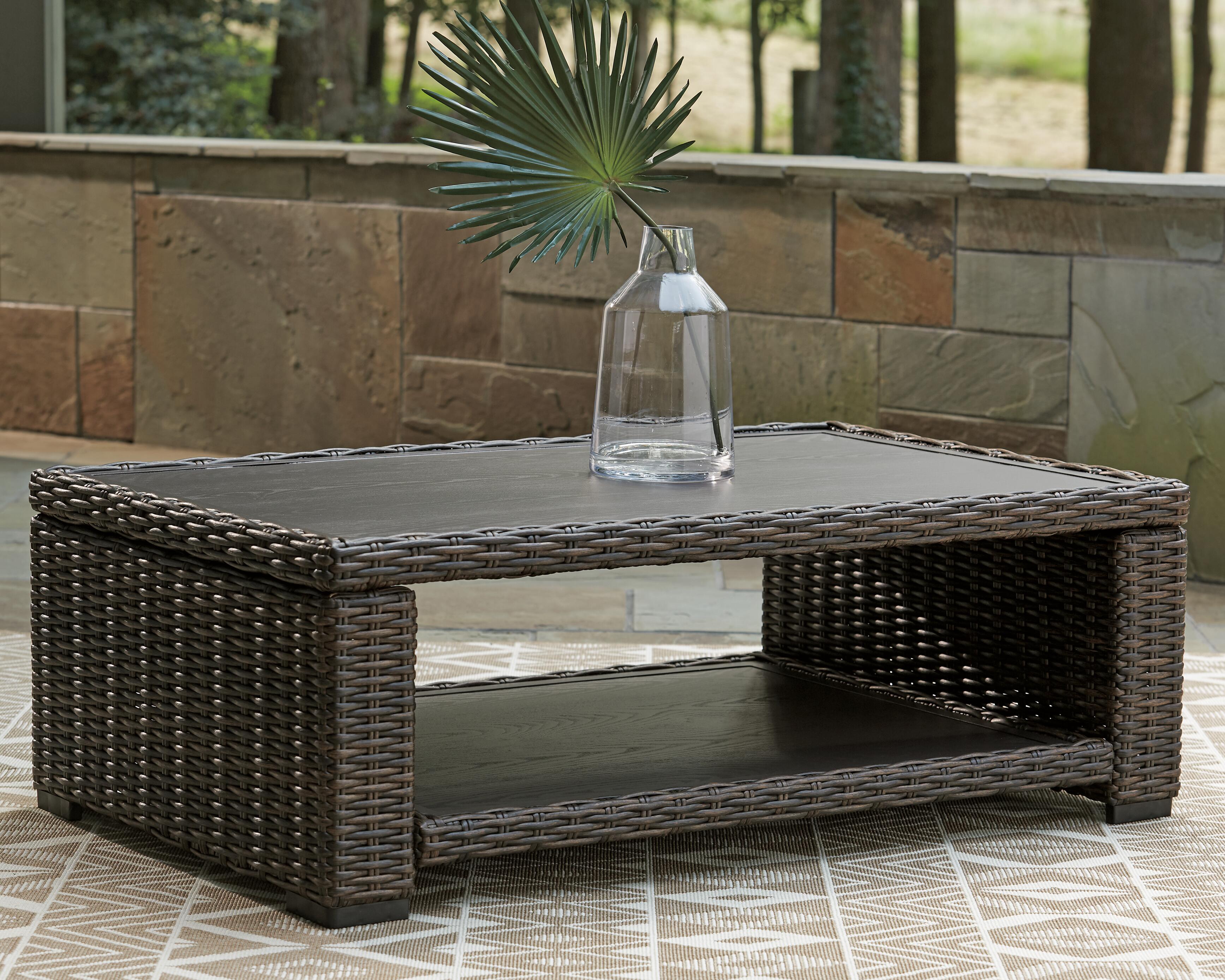 Grasson Lane Coffee Table - Luxury Home Furniture (MI)