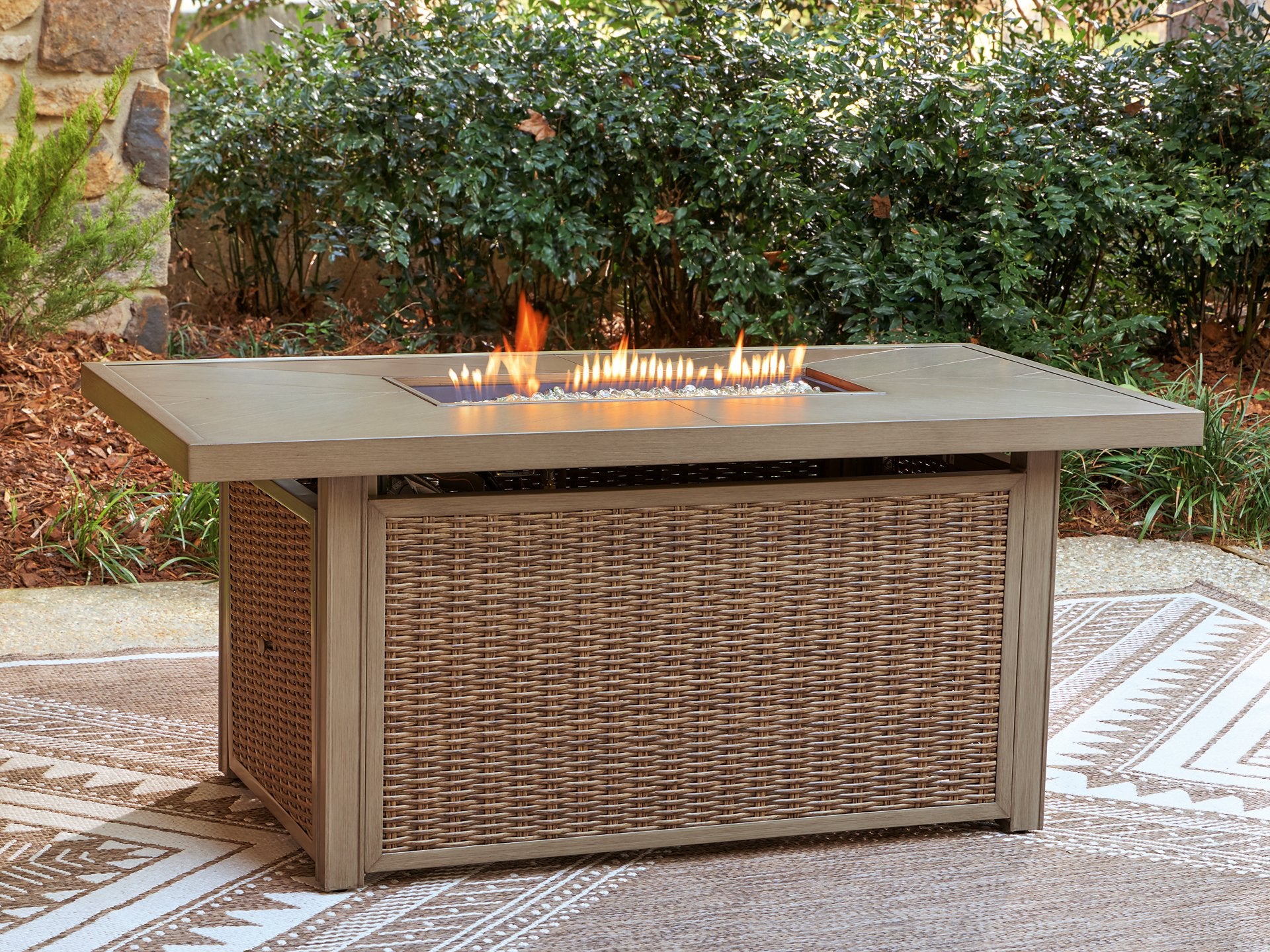 Laguna Heights Outdoor Fire Pit Table - Luxury Home Furniture (MI)