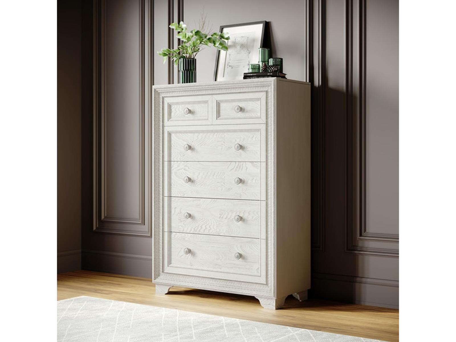 Pulaski Furniture Camila Chest in Light Wood - Luxury Home Furniture (MI)