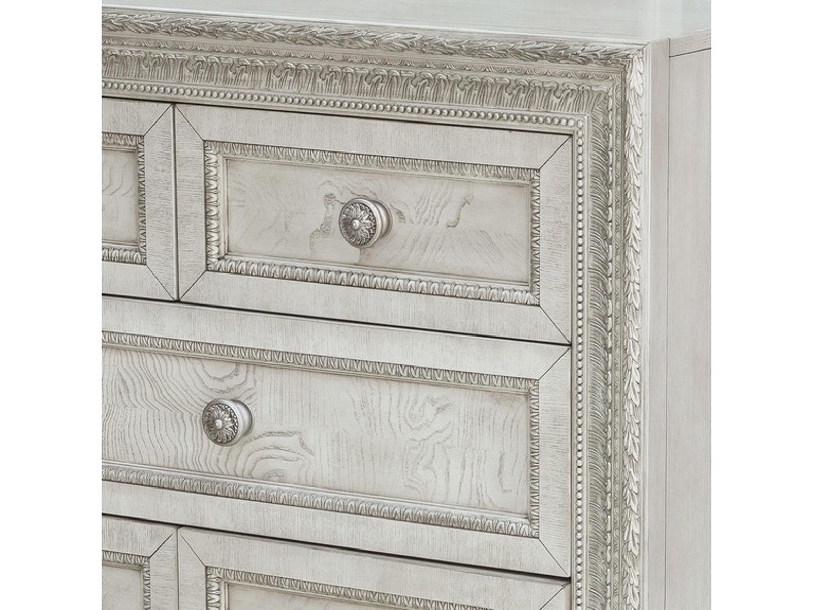 Pulaski Furniture Camila Dresser in Light Wood