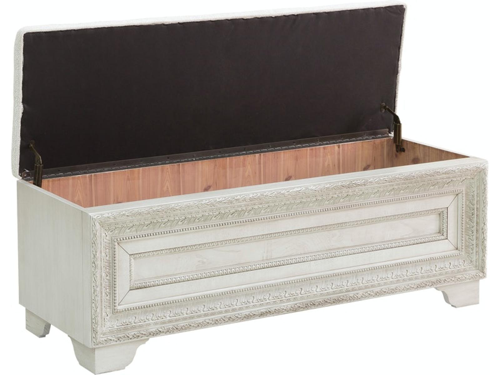 Pulaski Furniture Camila Storage Bed Bench in Light Wood - Luxury Home Furniture (MI)