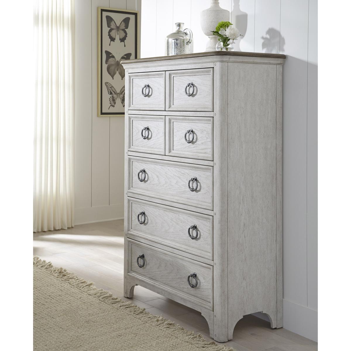 Pulaski Glendale Estates Chest������in White - Luxury Home Furniture (MI)