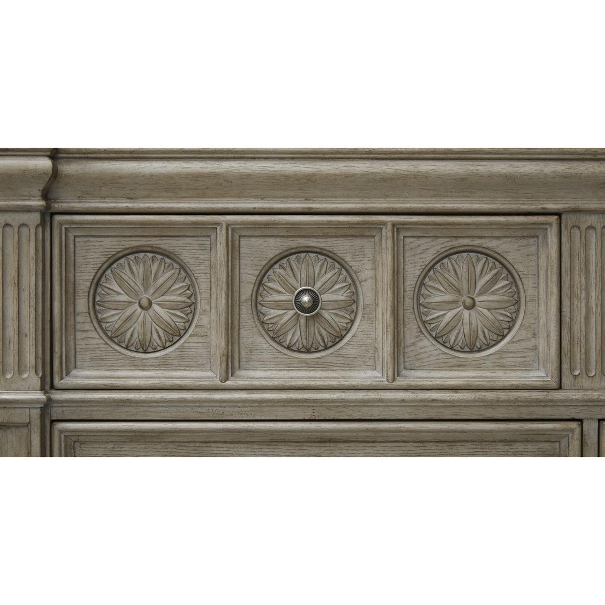 Pulaski Kingsbury Master Chest������in Gray - Luxury Home Furniture (MI)
