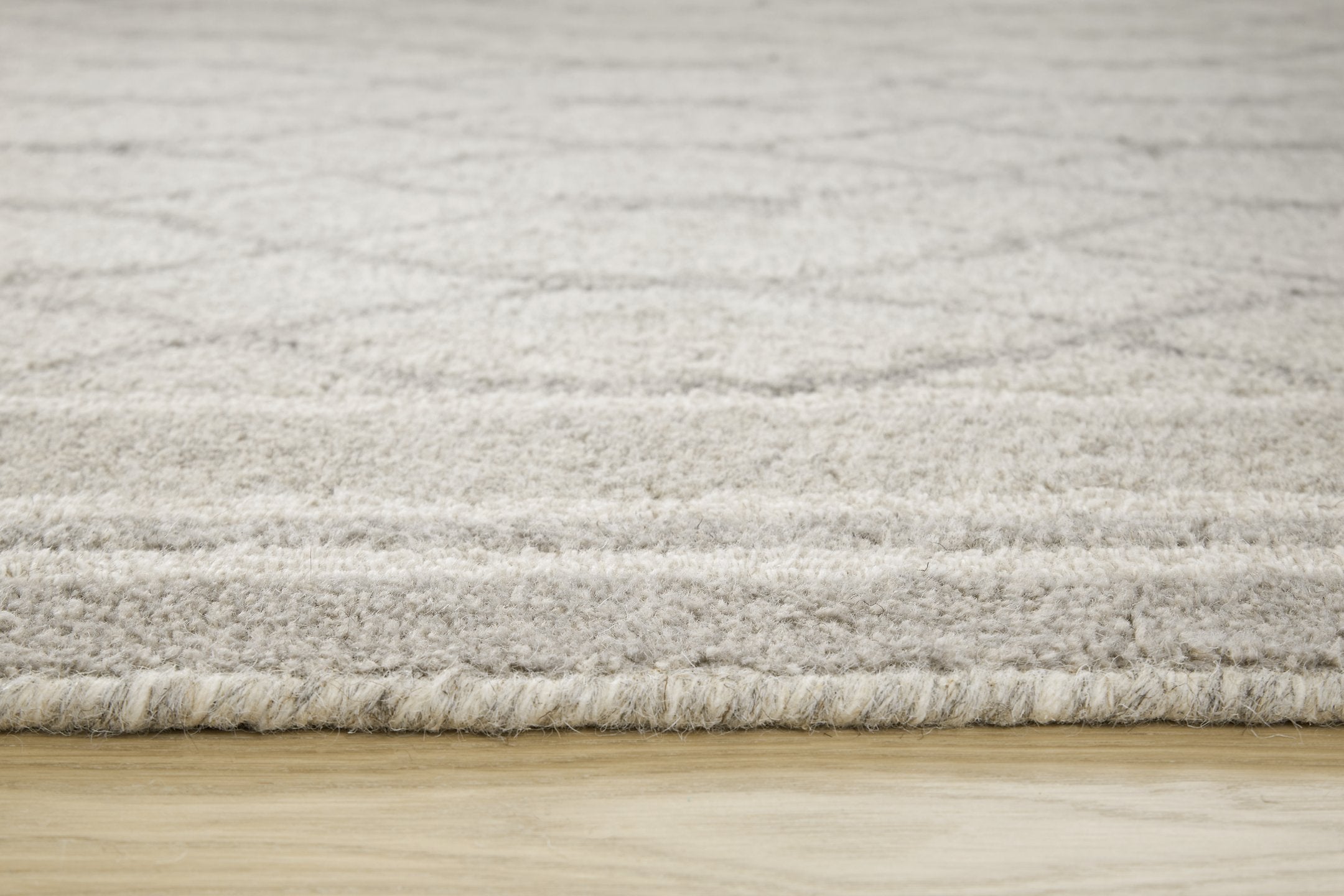 Wimney Medium Rug - Luxury Home Furniture (MI)