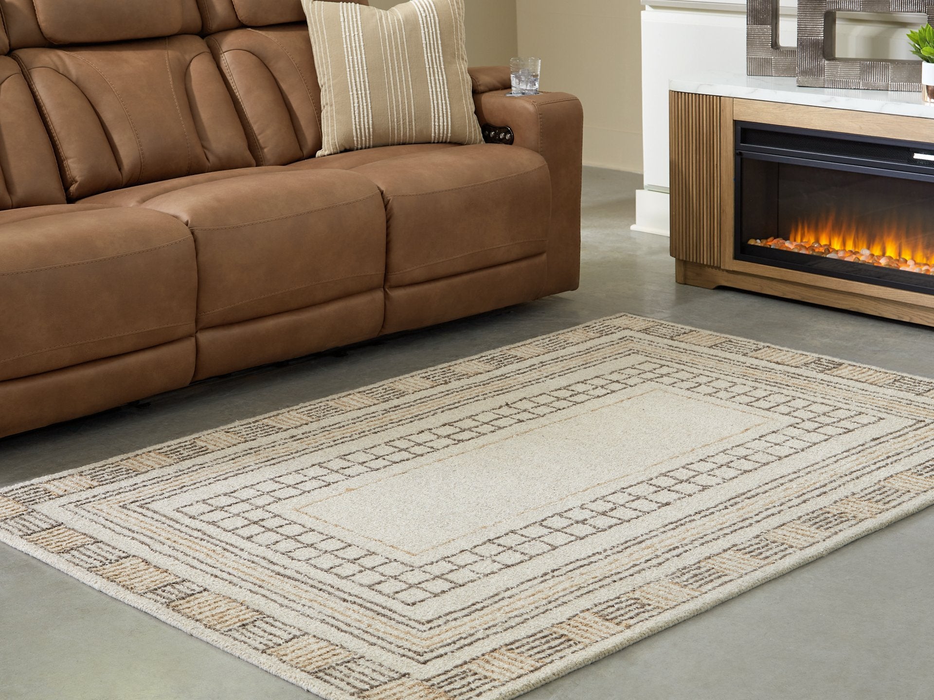 Idaman Rug - Luxury Home Furniture (MI)