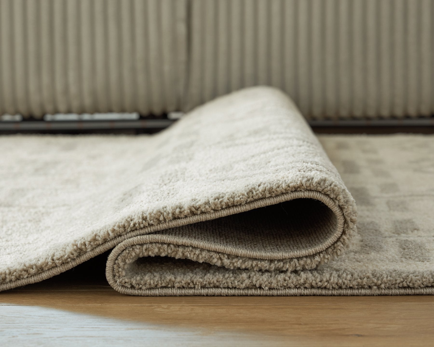 Maconville Medium Rug - Luxury Home Furniture (MI)