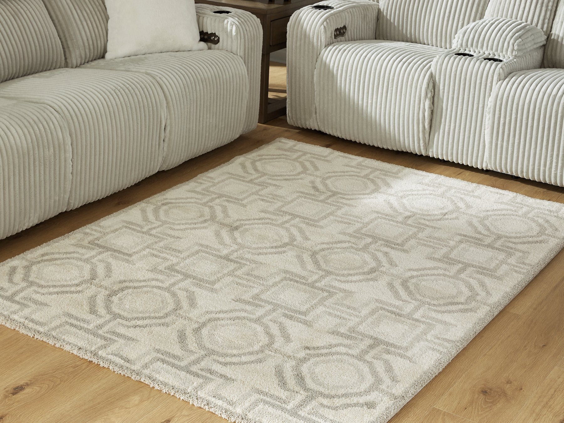 Maconville Medium Rug - Luxury Home Furniture (MI)