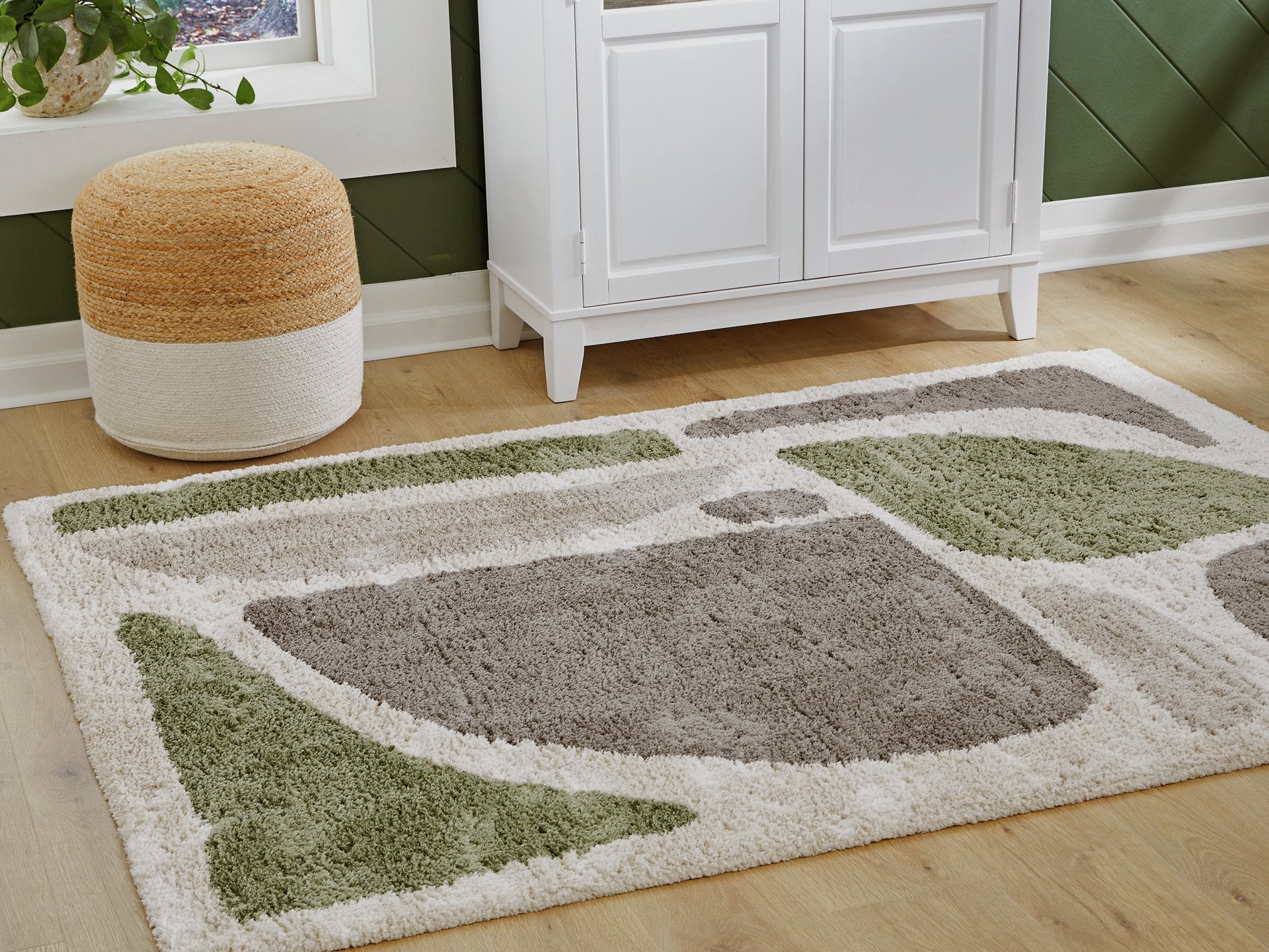 Anburgh Rug - Luxury Home Furniture (MI)