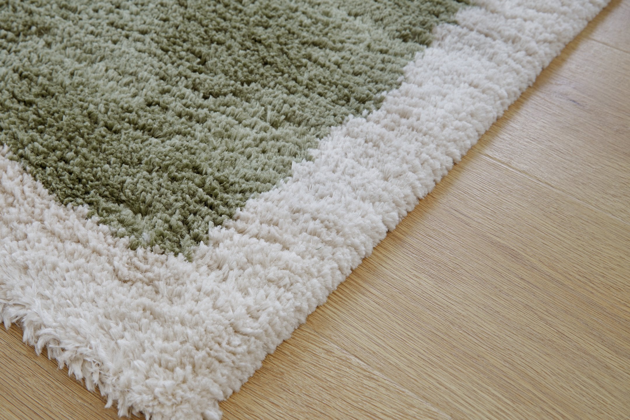 Anburgh Rug - Luxury Home Furniture (MI)