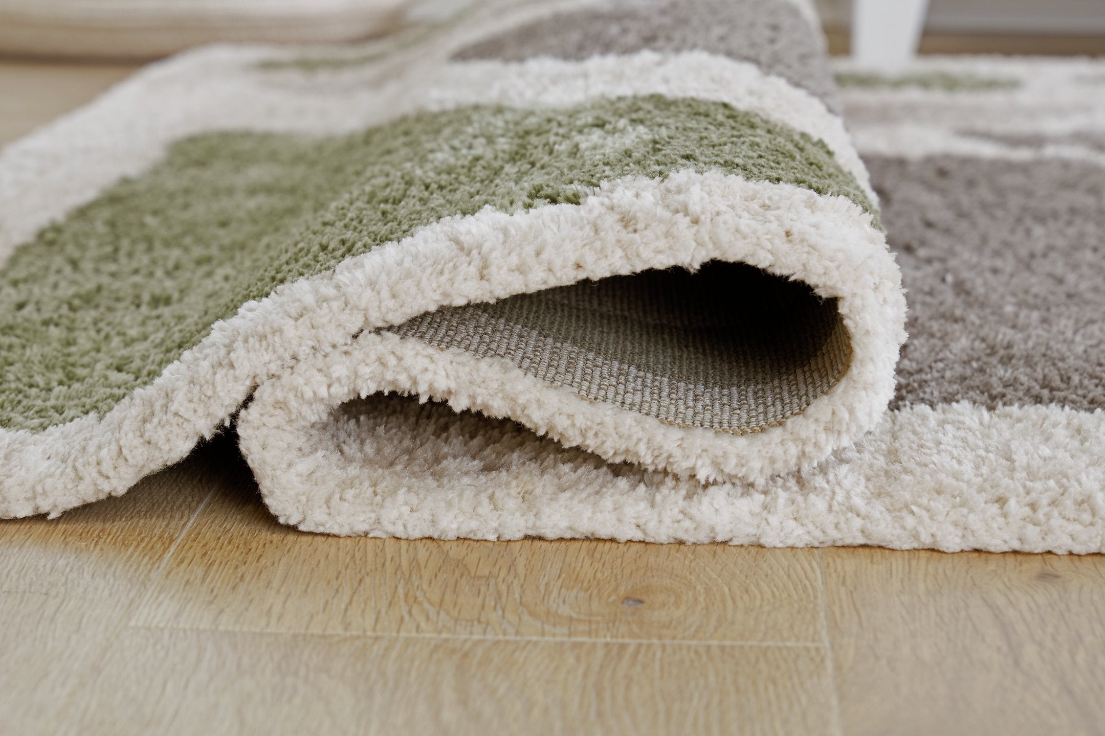 Anburgh Rug - Luxury Home Furniture (MI)