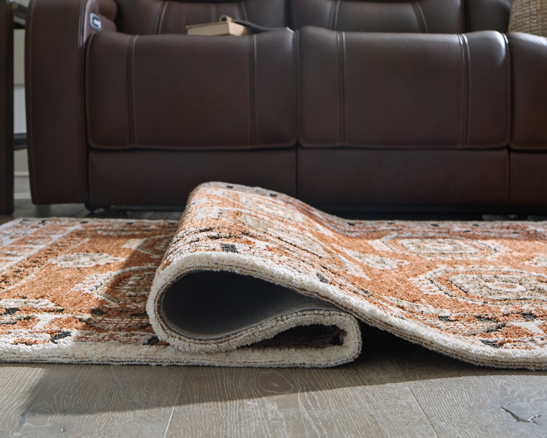 Qaabiz Area Rug - Luxury Home Furniture (MI)