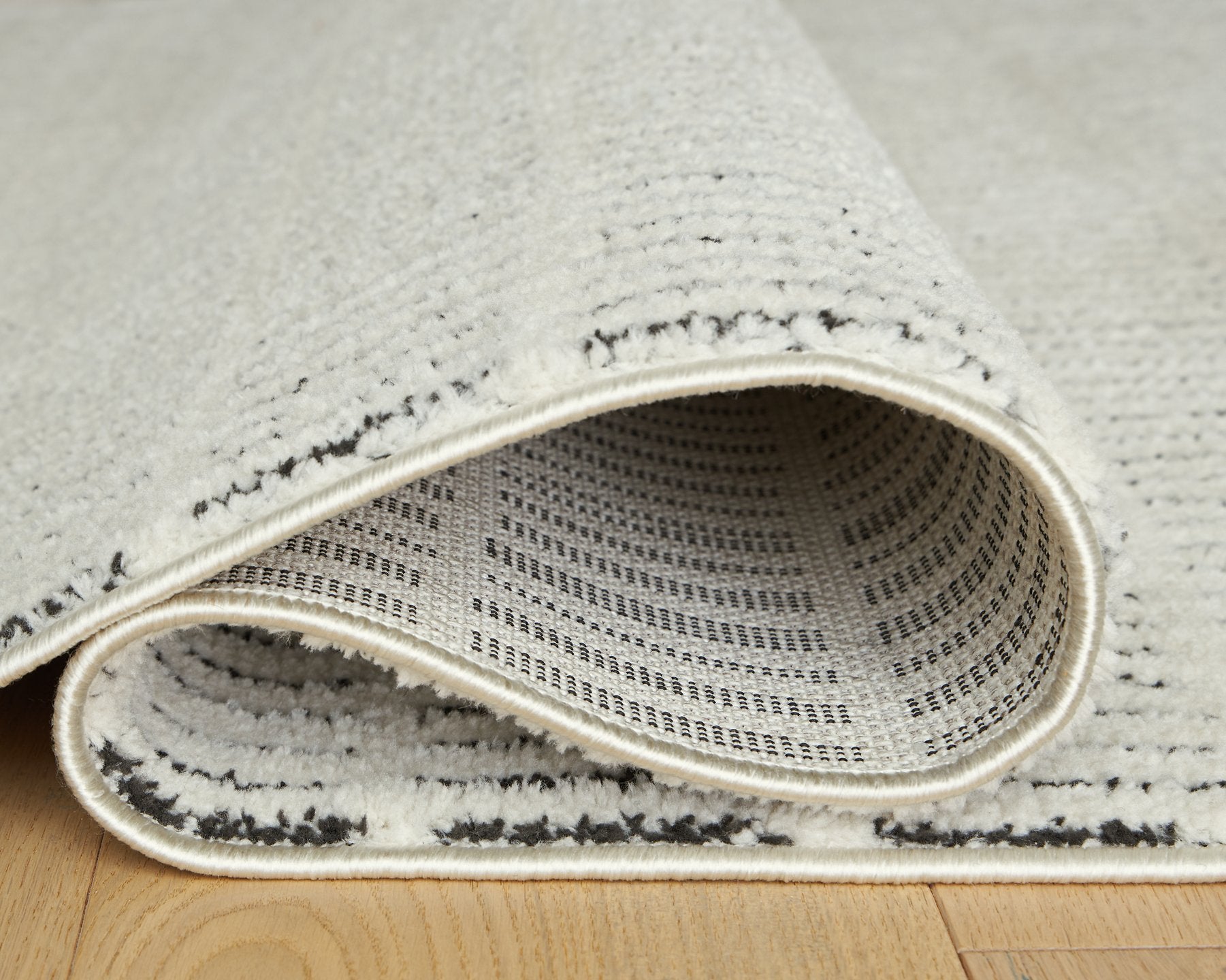 Turinwith Area Rug - Luxury Home Furniture (MI)