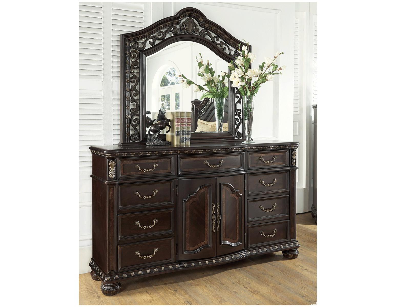 Steve Silver Monte Carlo 9 Drawer Dresser in Cocoa - Luxury Home Furniture (MI)