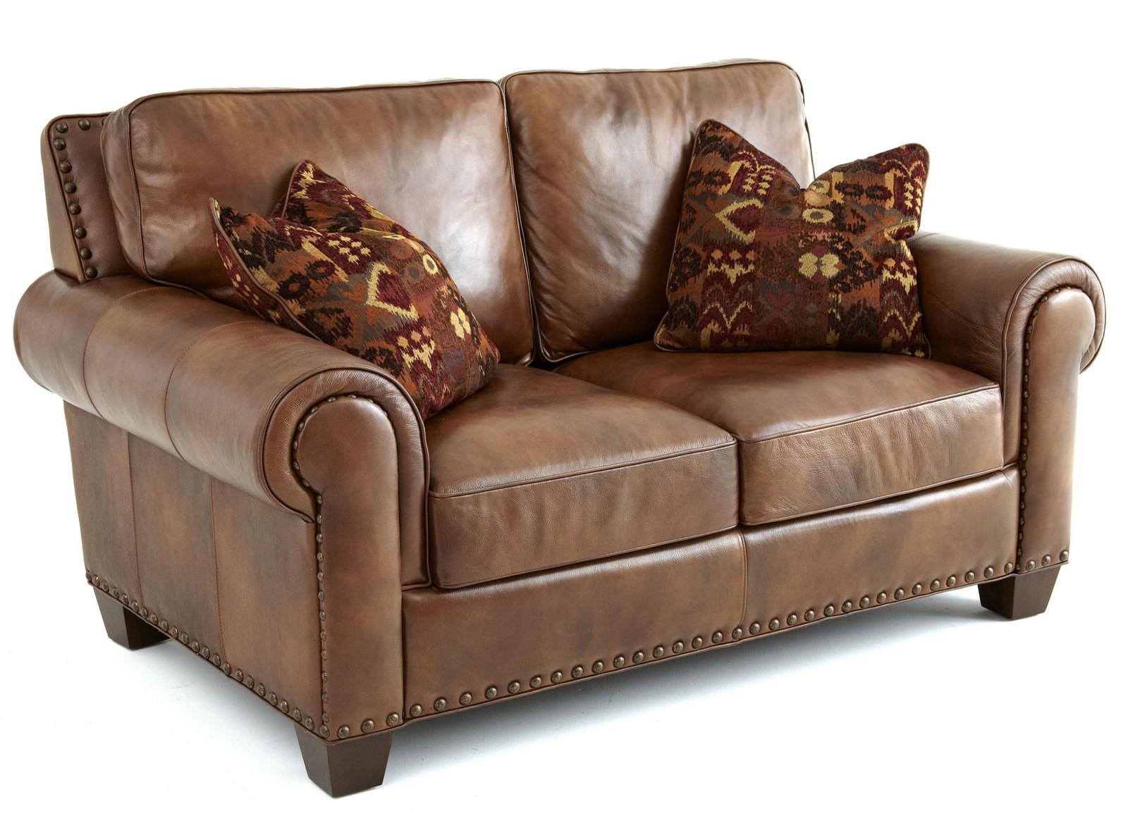 Steve Silver Silverado Loveseat w/ Two Accent Pillows in Metamorphosis Camel - Luxury Home Furniture (MI)