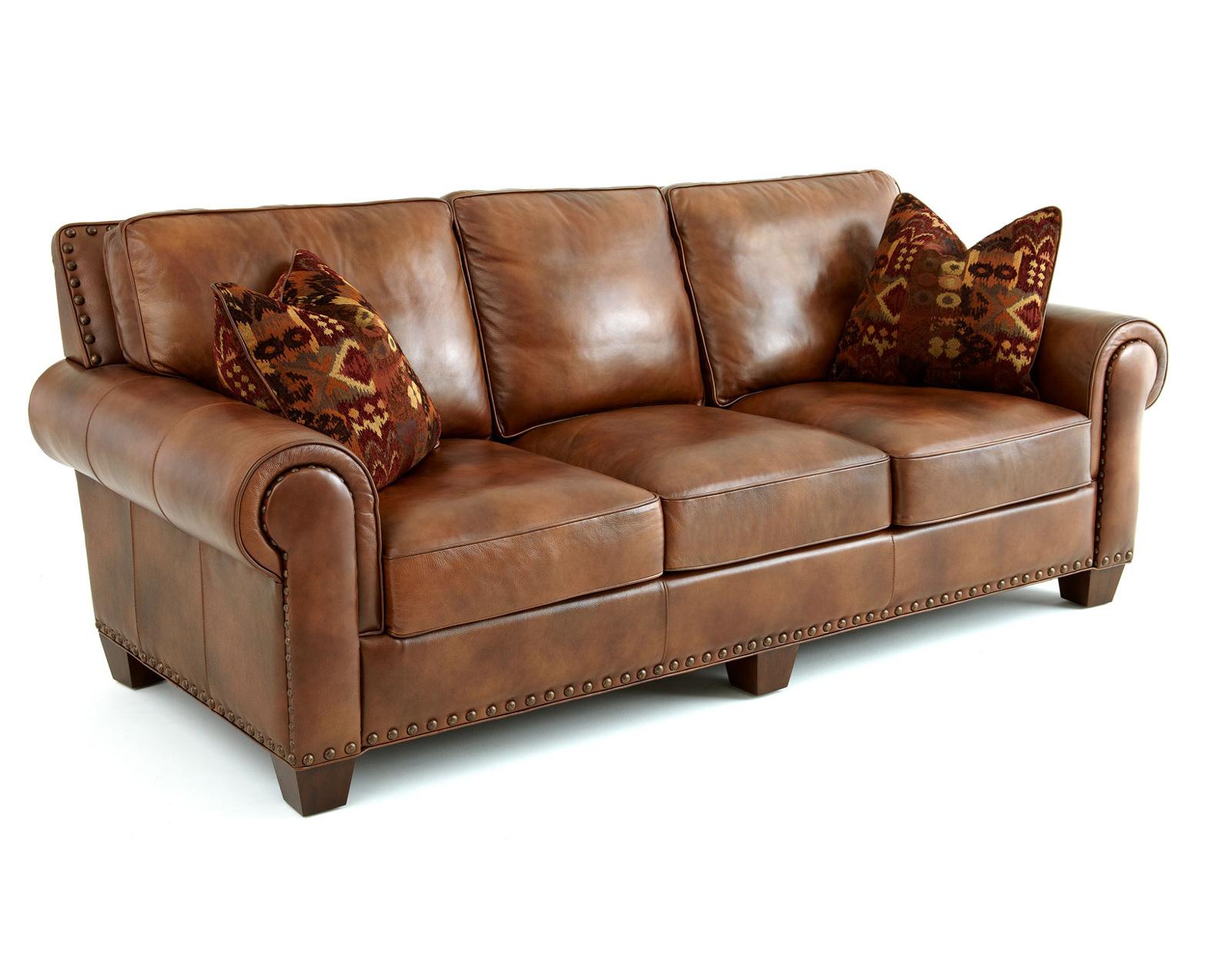 Steve Silver Silverado Sofa w/ Two Accent Pillows in Metamorphosis Camel - Luxury Home Furniture (MI)