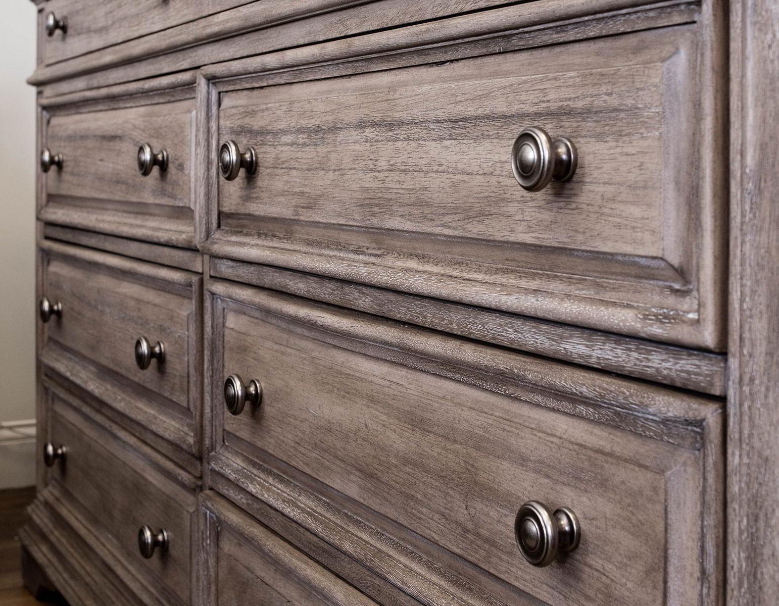 Steve Silver Highland Park 6 Drawer Chest in Waxed Driftwood - Luxury Home Furniture (MI)