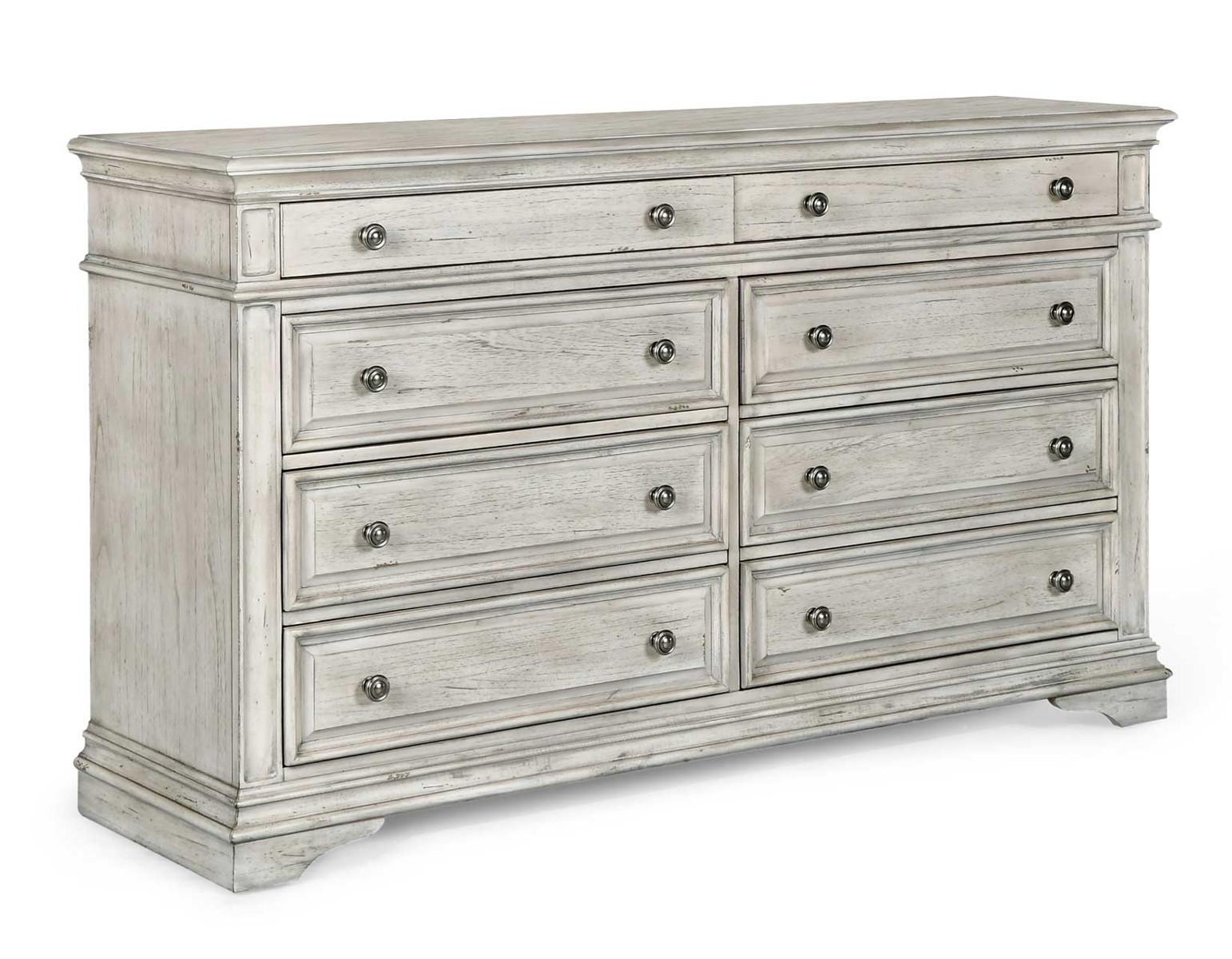 Steve Silver Highland Park 8 Drawer Dresser in Cathedral White