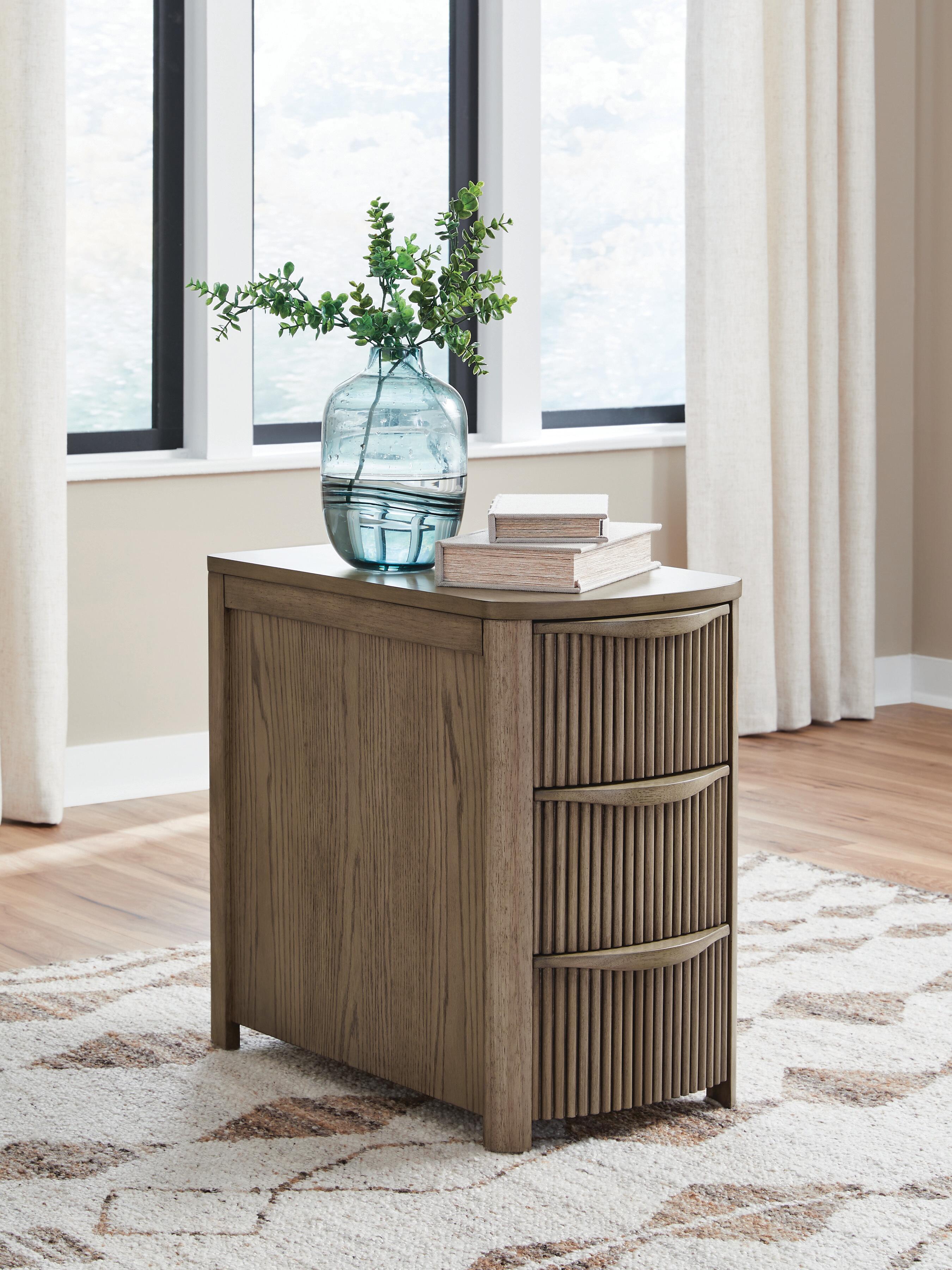 Camdill Chairside End Table - Luxury Home Furniture (MI)