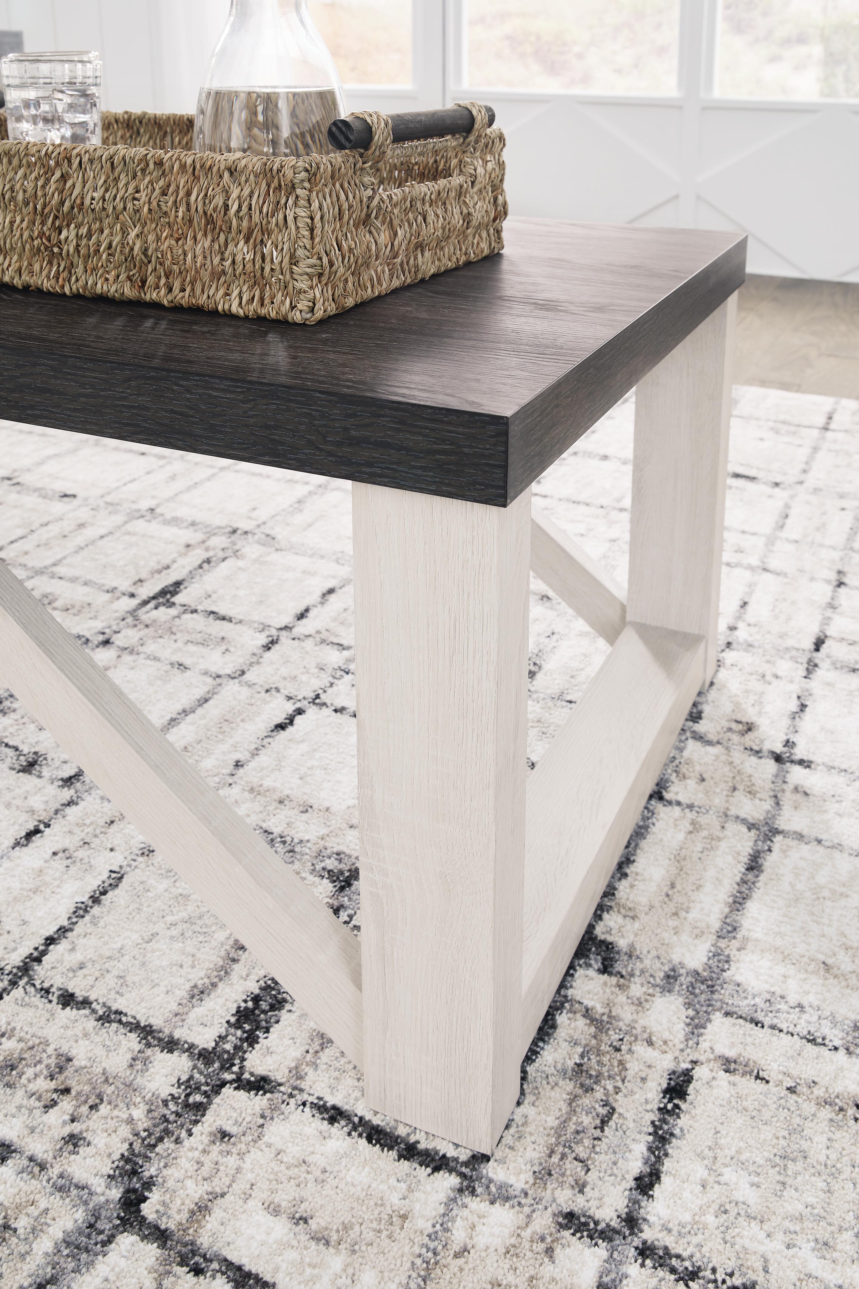 Dorrinson Table (Set of 3) - Luxury Home Furniture (MI)