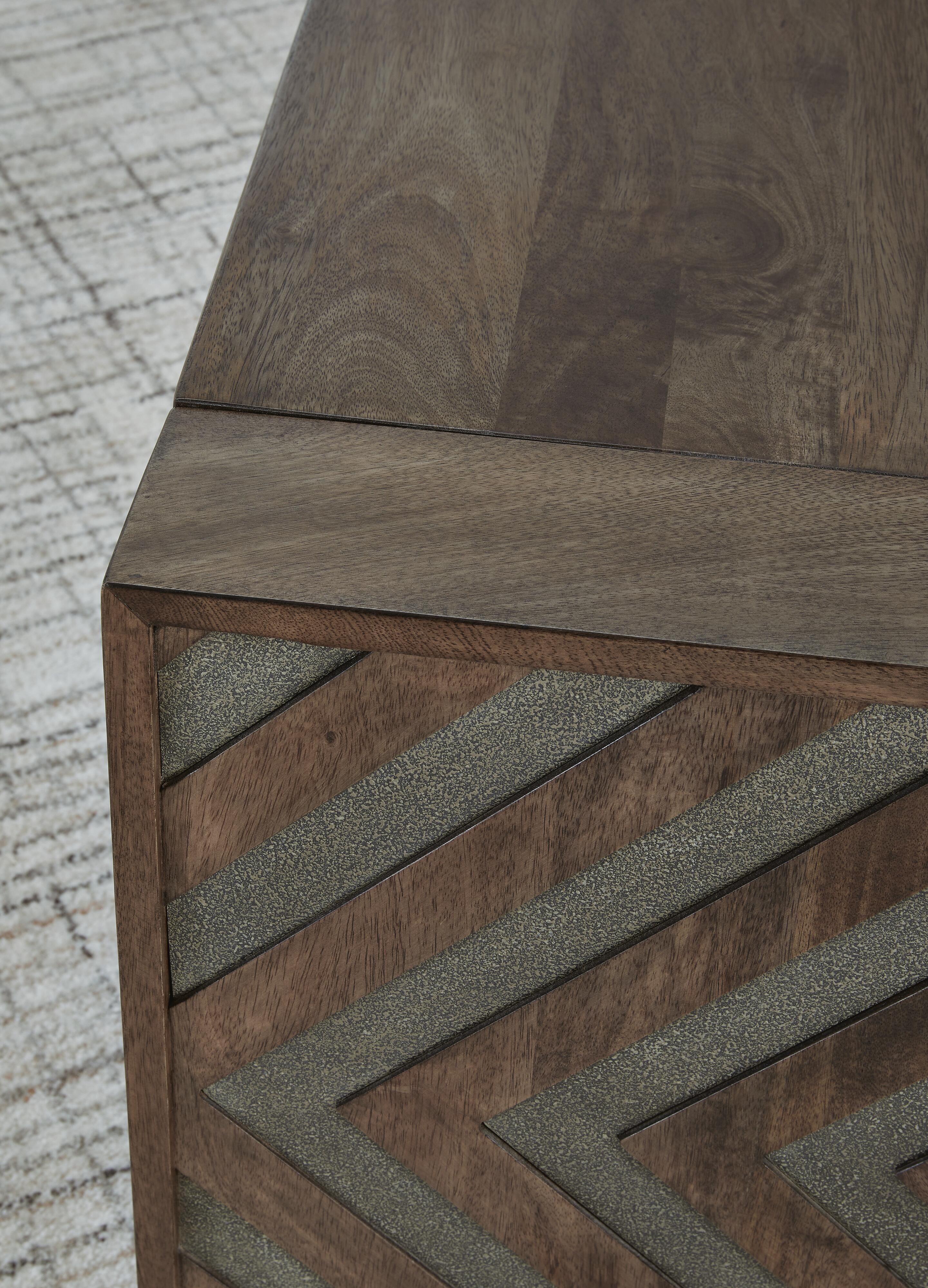 Dreggan Coffee Table - Luxury Home Furniture (MI)