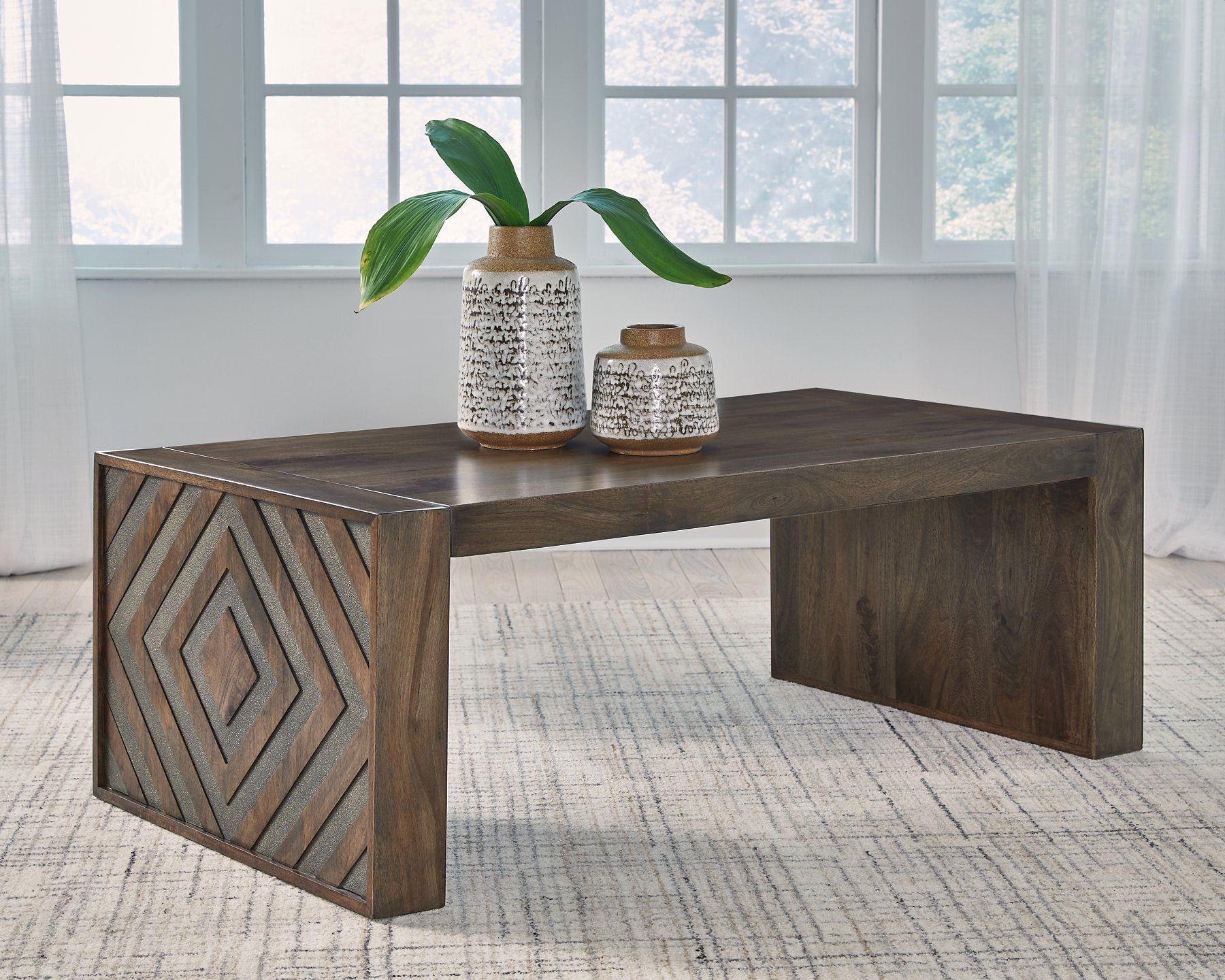 Dreggan Coffee Table - Luxury Home Furniture (MI)