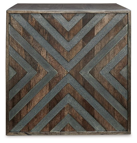 Dreggan End Table - Luxury Home Furniture (MI)