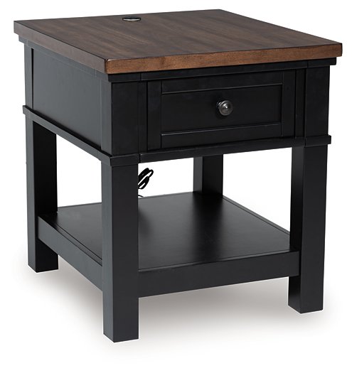 Wildenauer End Table - Luxury Home Furniture (MI)
