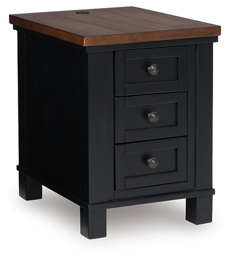 Wildenauer Chairside End Table - Luxury Home Furniture (MI)