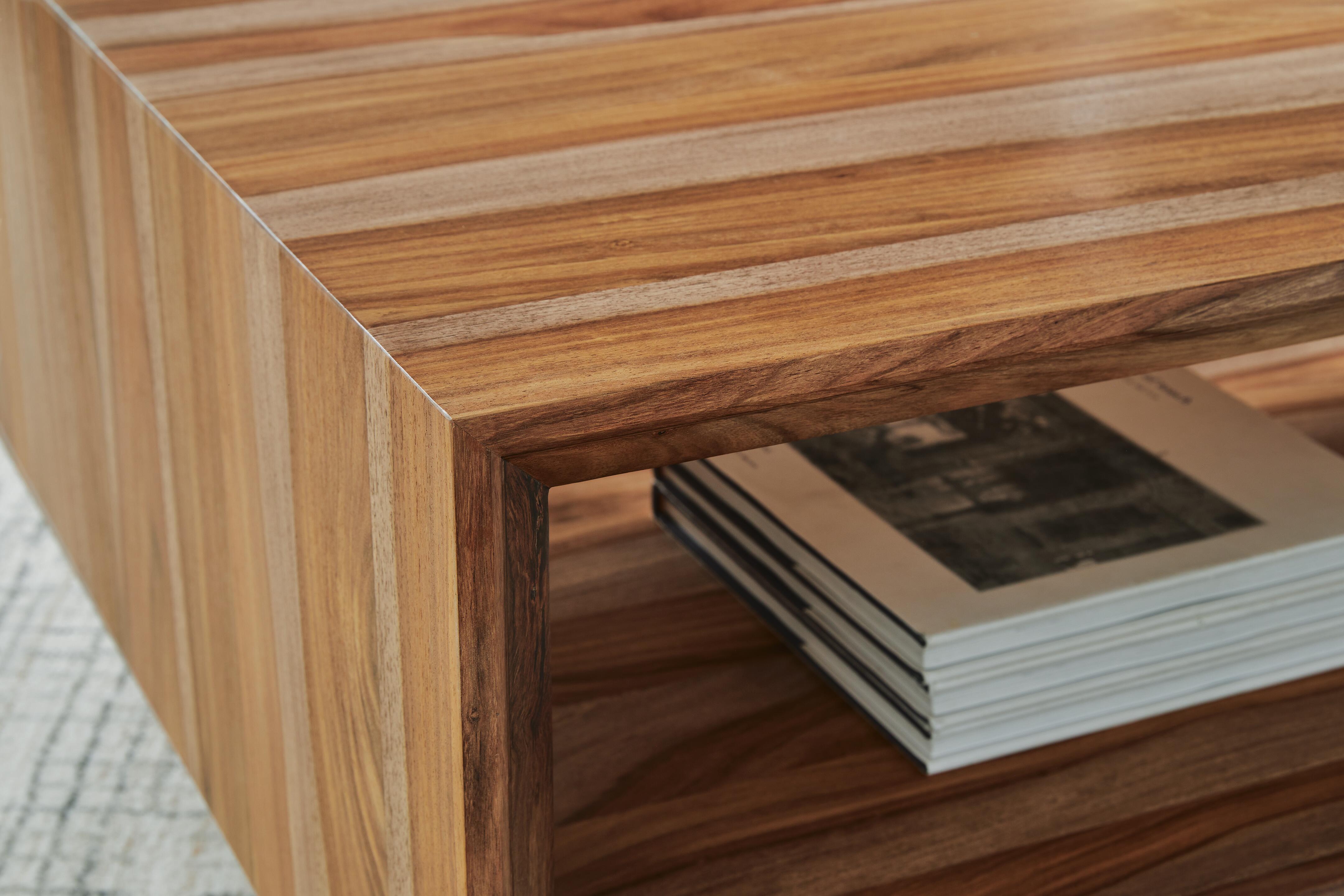 Dressonni Coffee Table - Luxury Home Furniture (MI)
