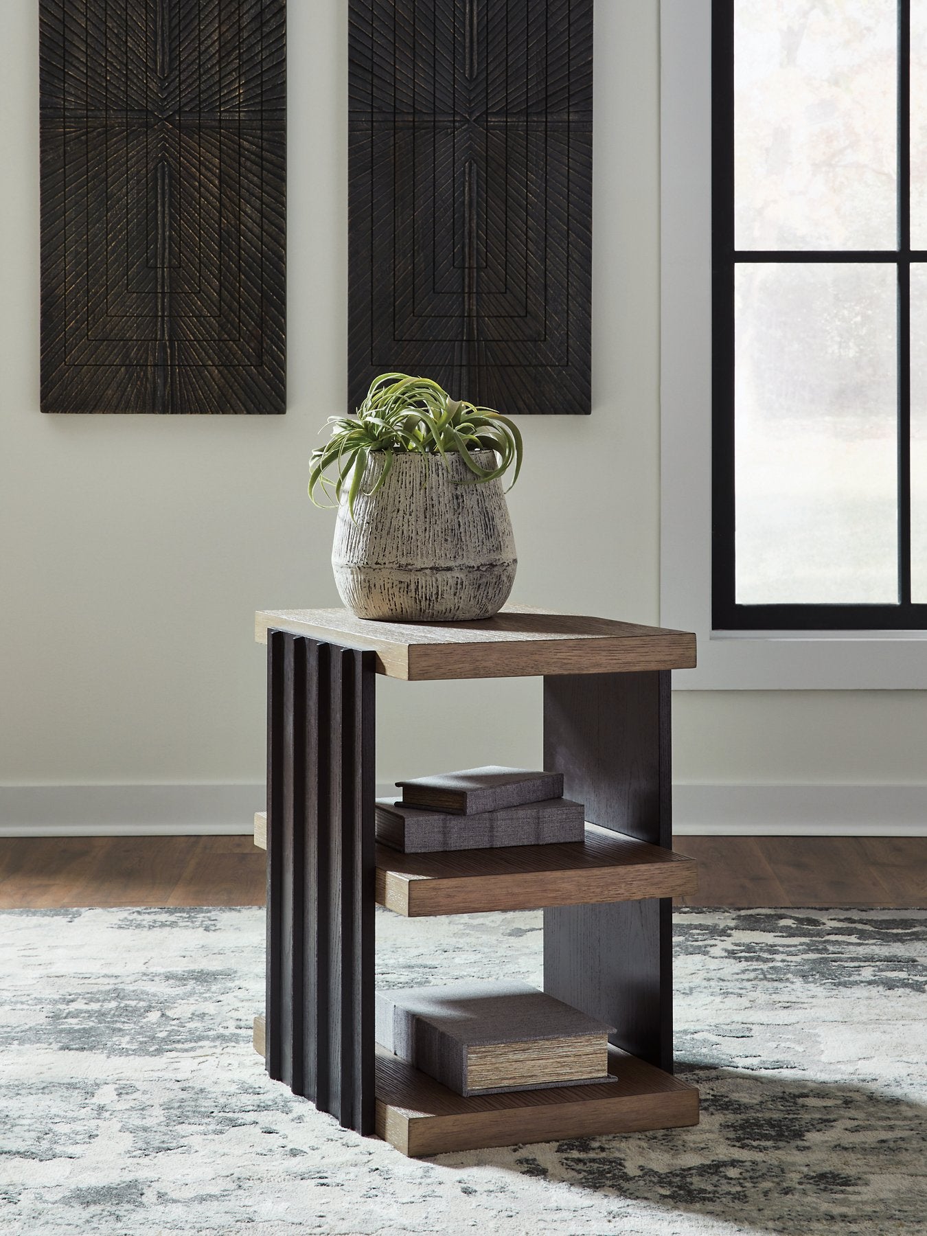 Rylandyn End Table - Luxury Home Furniture (MI)