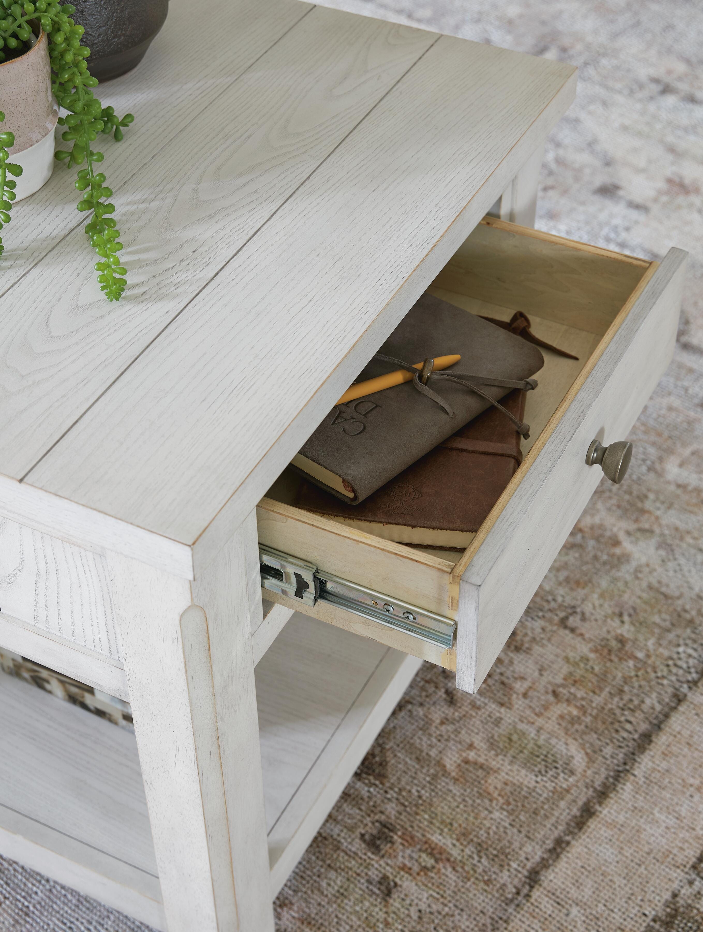 Robbinsdale End Table - Luxury Home Furniture (MI)