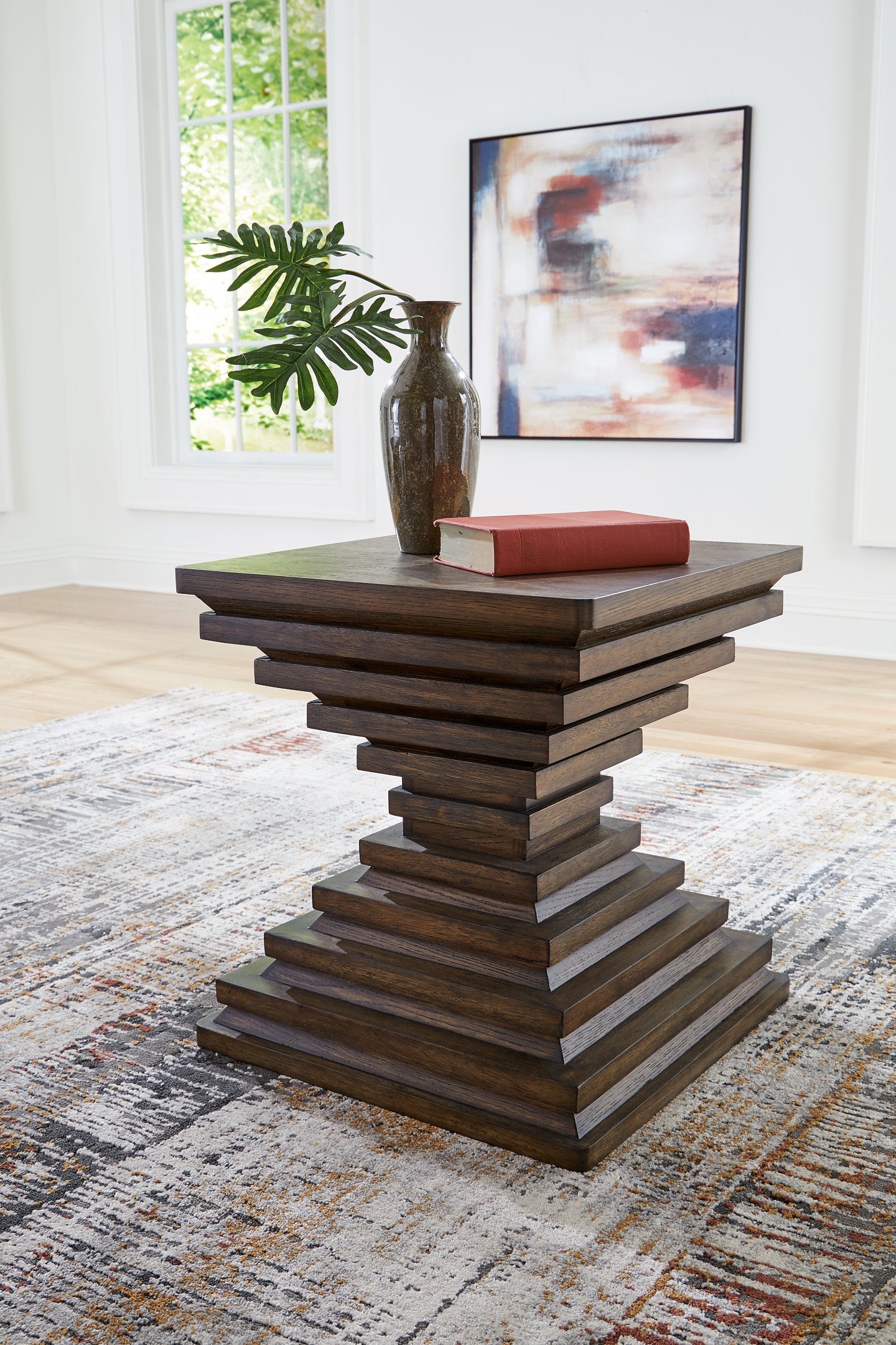 Hannodream End Table - Luxury Home Furniture (MI)