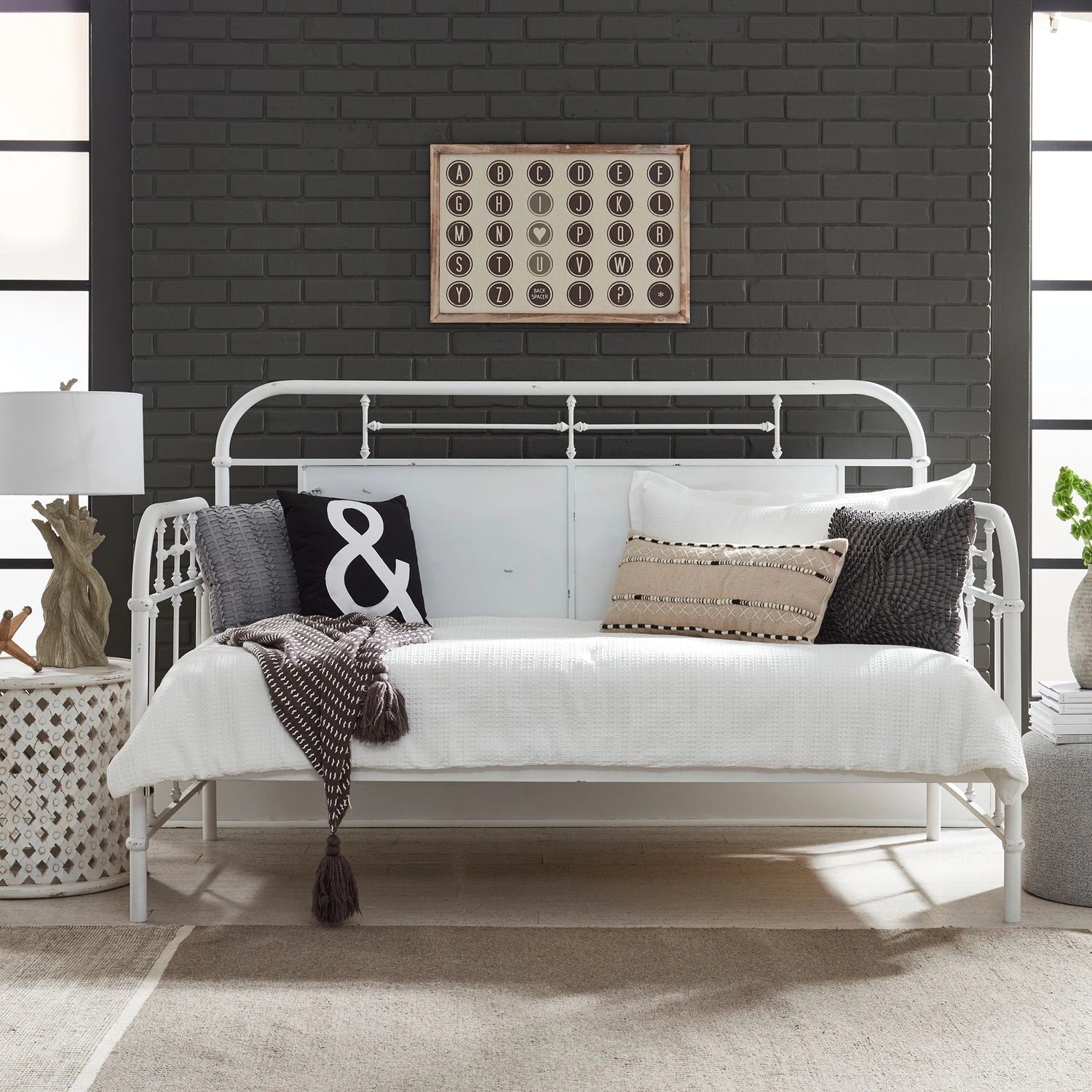 Vintage Series Twin Metal Bed in Antique White image