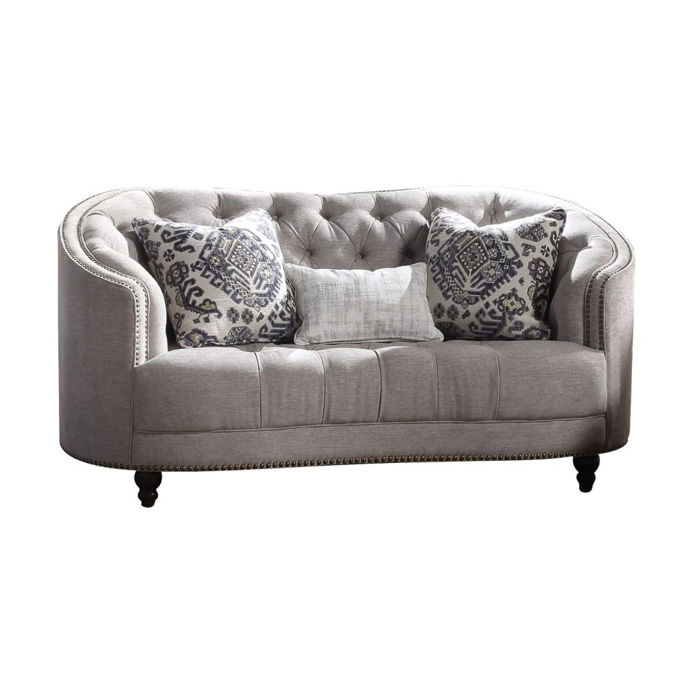 Loveseat w/3 Pillows