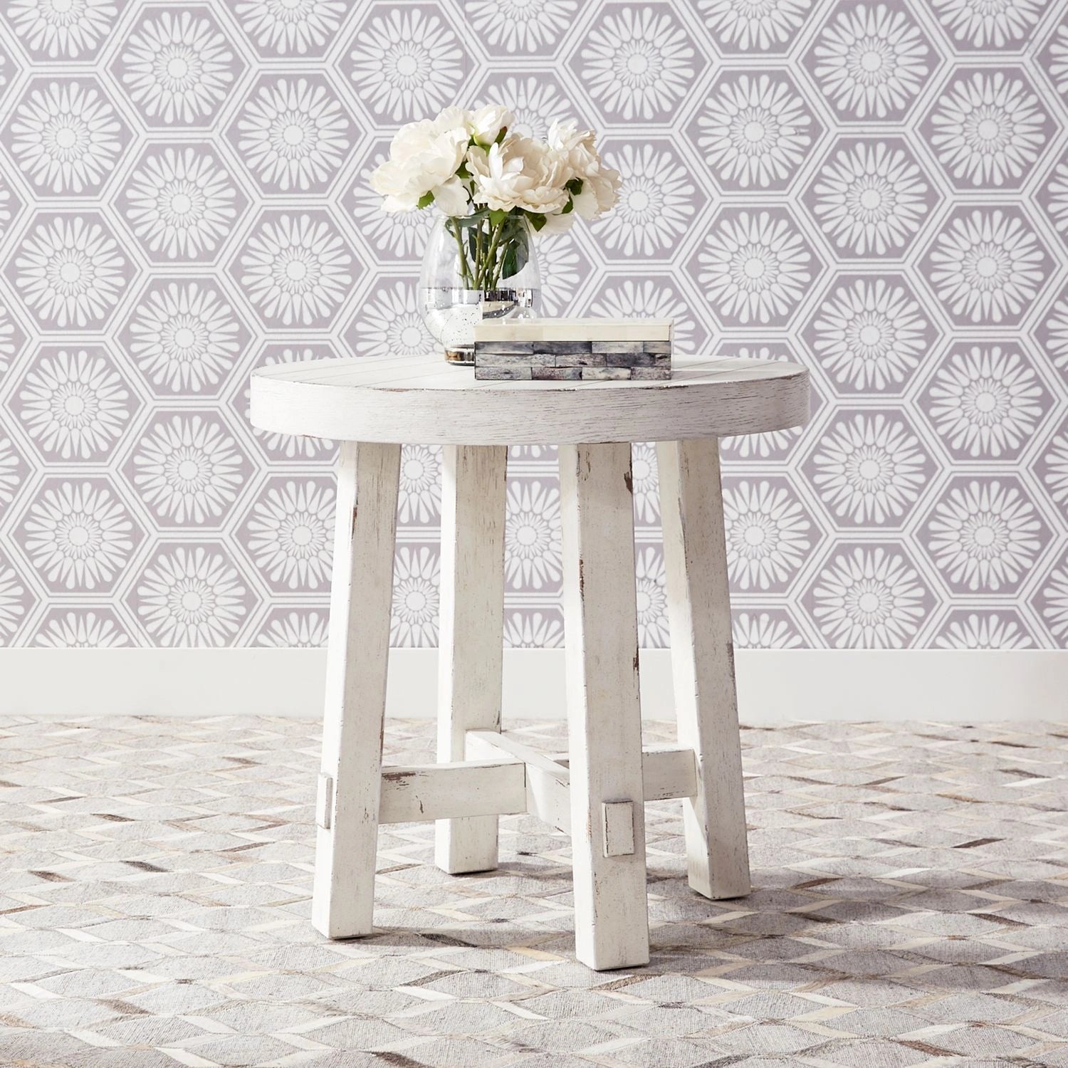 Modern Farmhouse Splay Leg Round End Table image