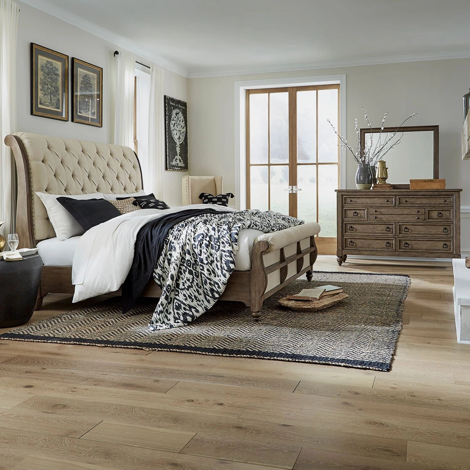 Americana Farmhouse Queen Sleigh Bed, Dresser & Mirror image