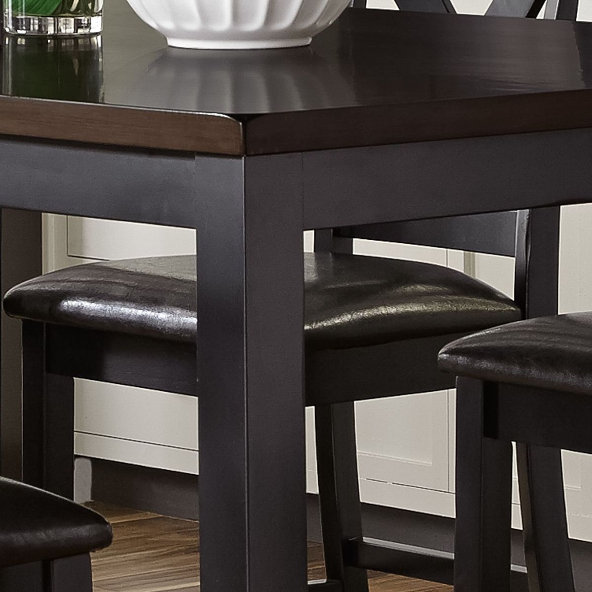 Liberty Furniture Thornton 7 Piece Rectangular Table Set in Cream - Luxury Home Furniture (MI)