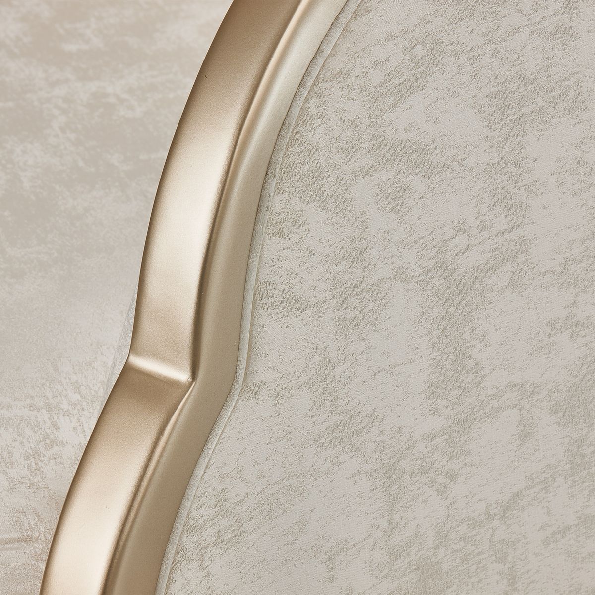AICO Malibu Crest Chair in Chardonnay - Luxury Home Furniture (MI)