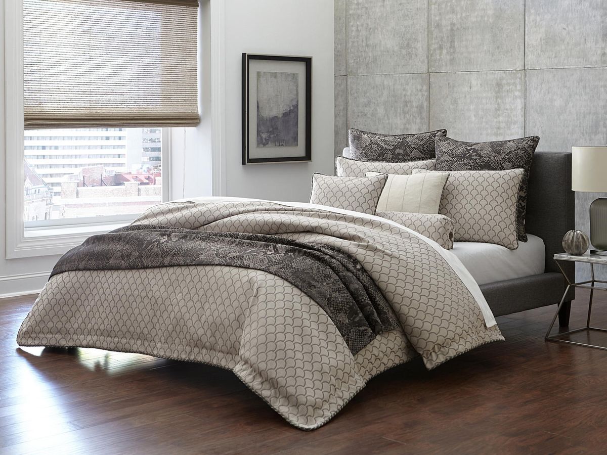 AICO Paragon 9-pc Queen Comforter Set in Taupe - Luxury Home Furniture (MI)