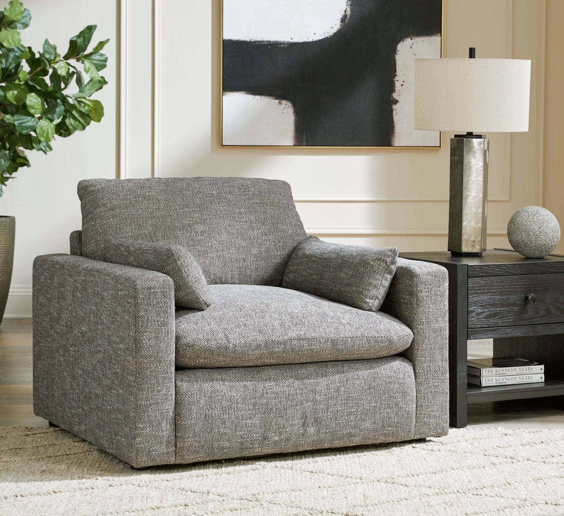 Dramatic Living Room Set - Luxury Home Furniture (MI)