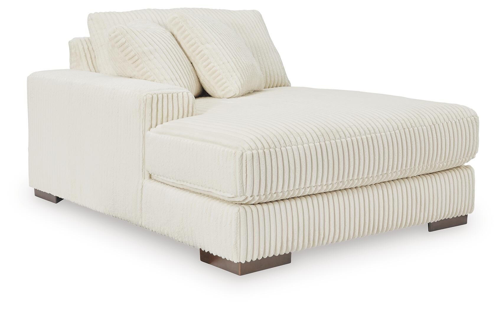 Lindyn Sectional with Chaise - Luxury Home Furniture (MI)