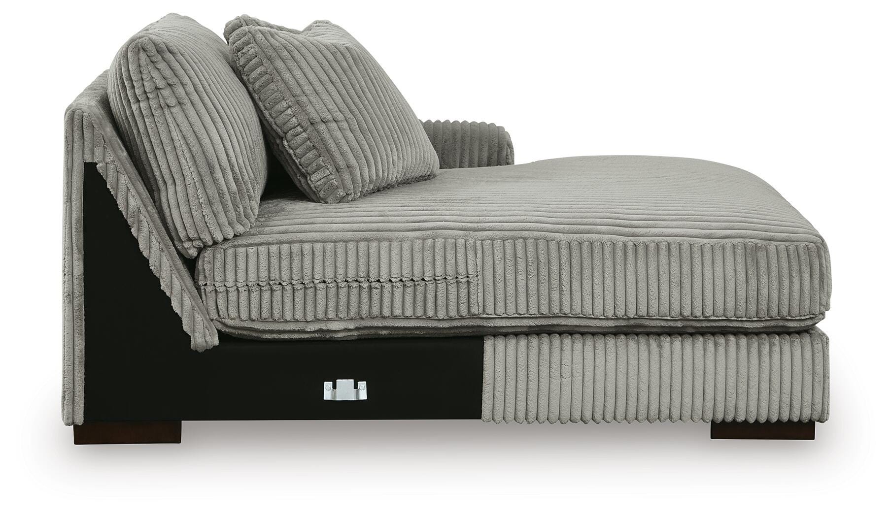 Lindyn Sectional with Double Chaise - Luxury Home Furniture (MI)