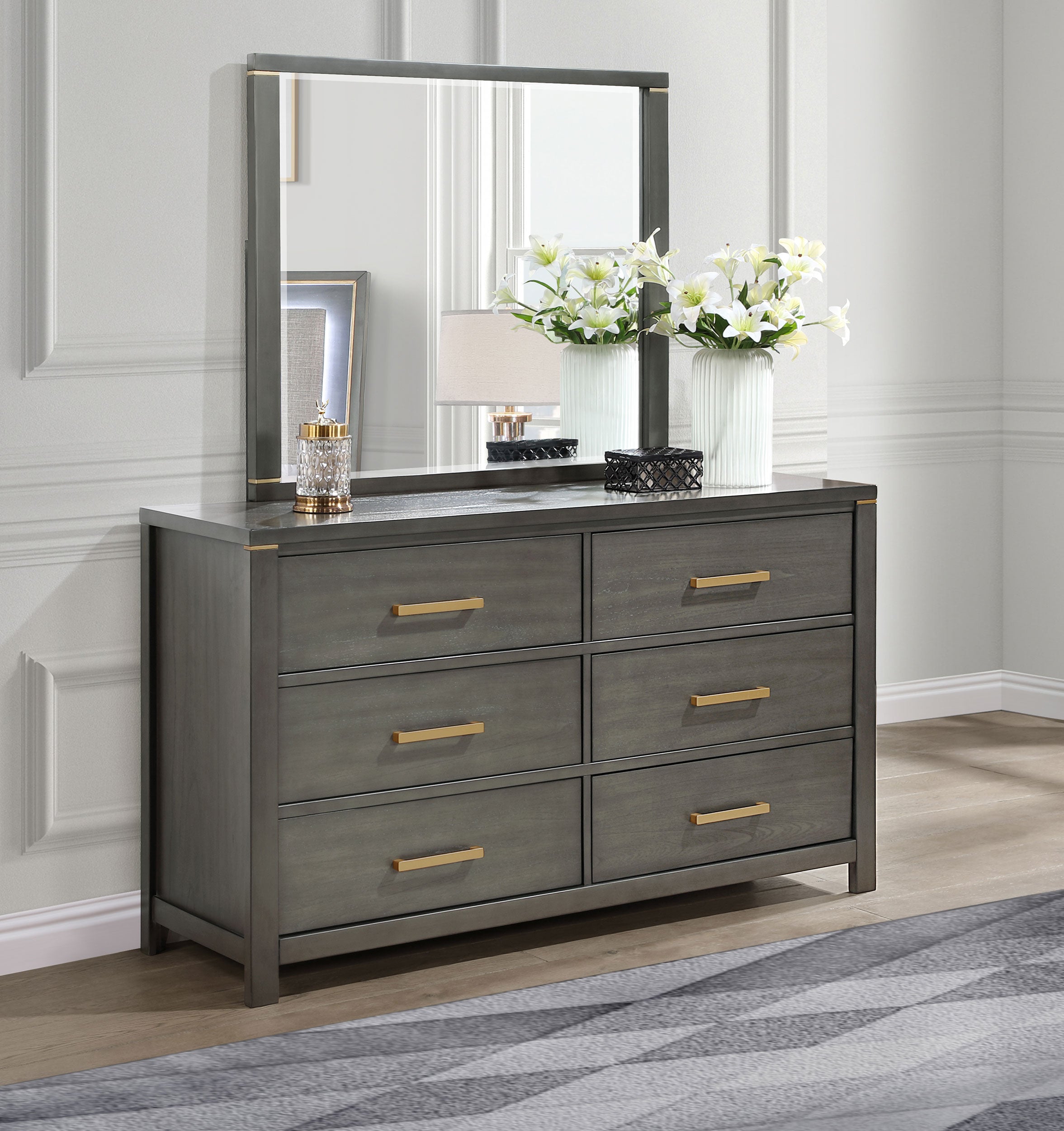 Kieran Dresser With Mirror