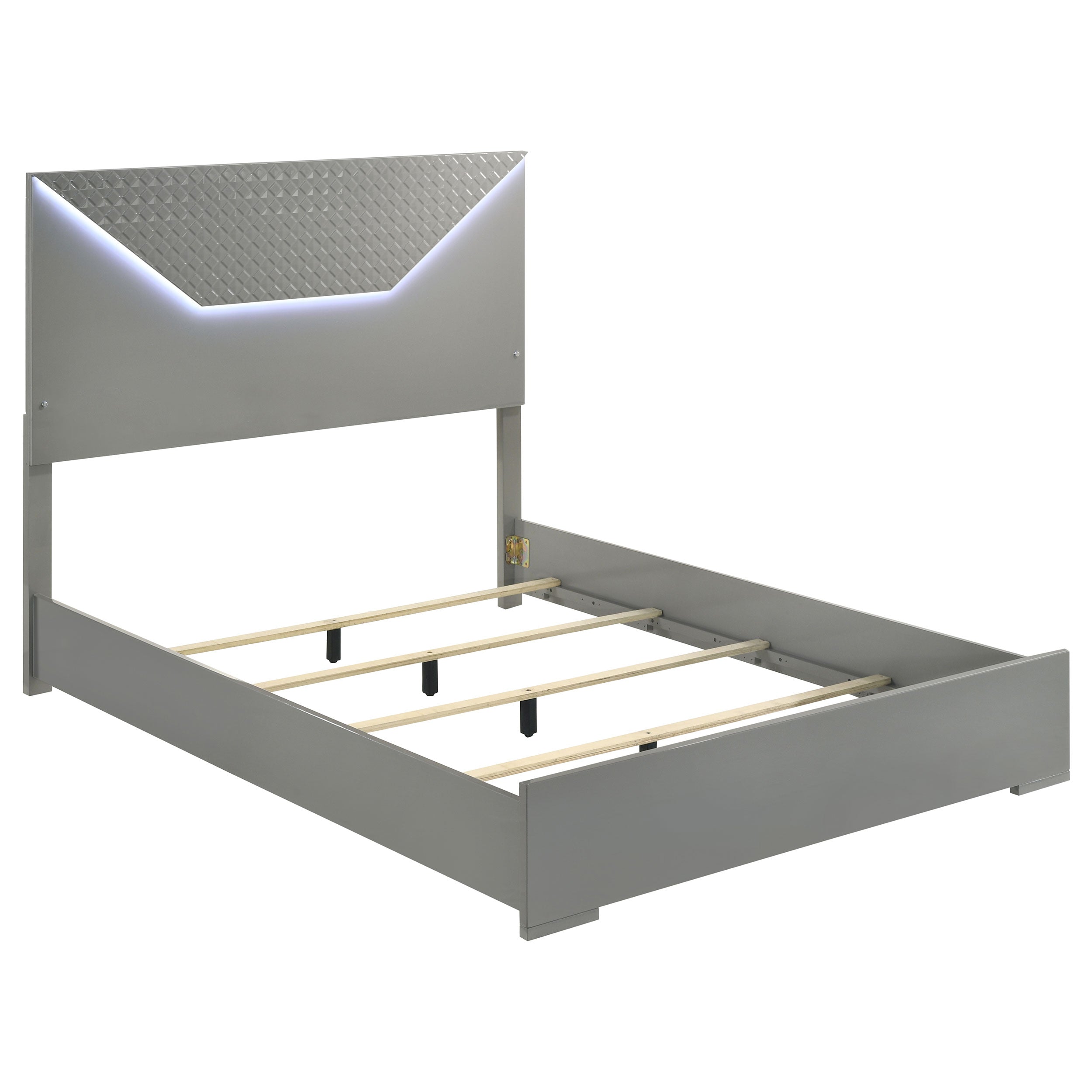 Ives 4 & 5 Piece Bedroom Set E.king & Queen White & Grey